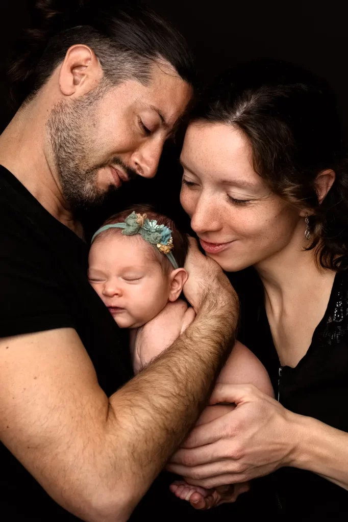 shooting naissance en famille a domicile
