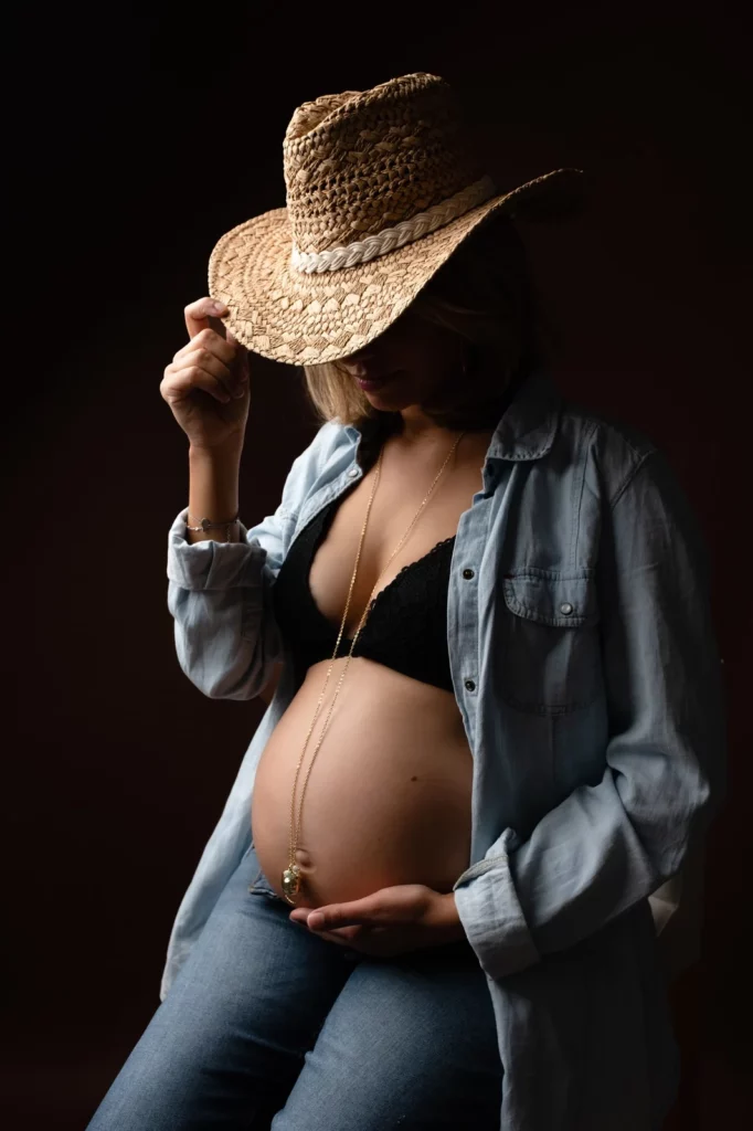 shooting-photo-studio-grossesse-le-mans-sarthe